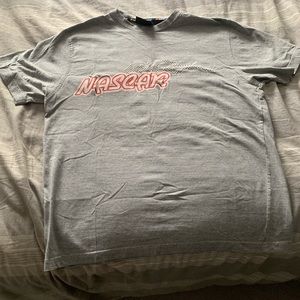 Mens size medium nascar tee